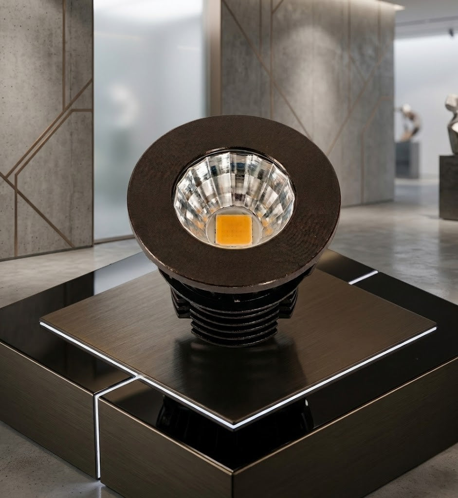Image of Atom LED Cabinet Light