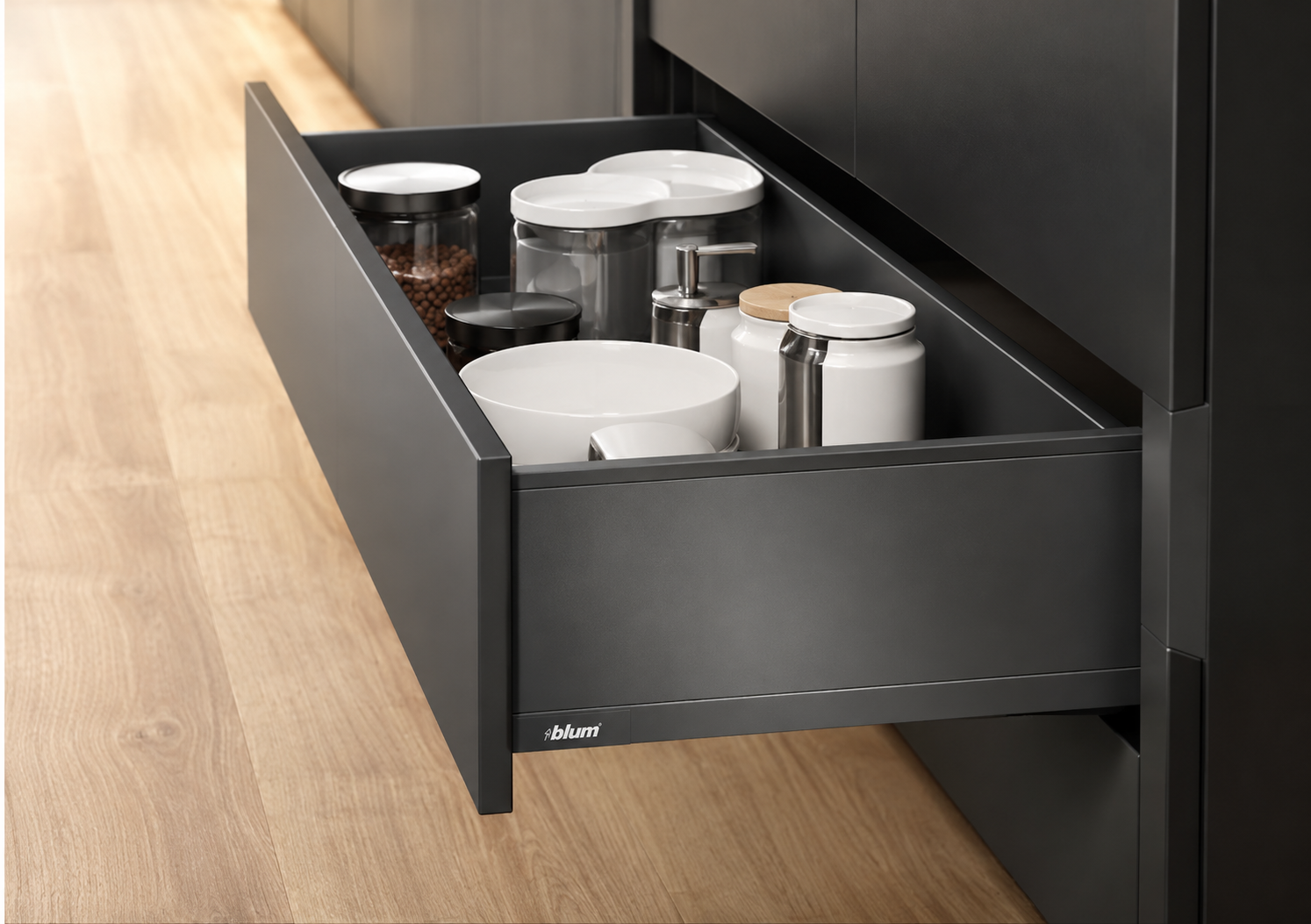 Image of Blum LEGRABOX pure, High Fronted Pull-Out, Height C (177 MM)