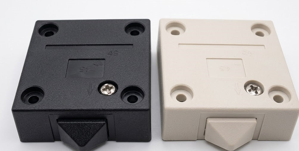 Image of Wardrobe Square Switch 02