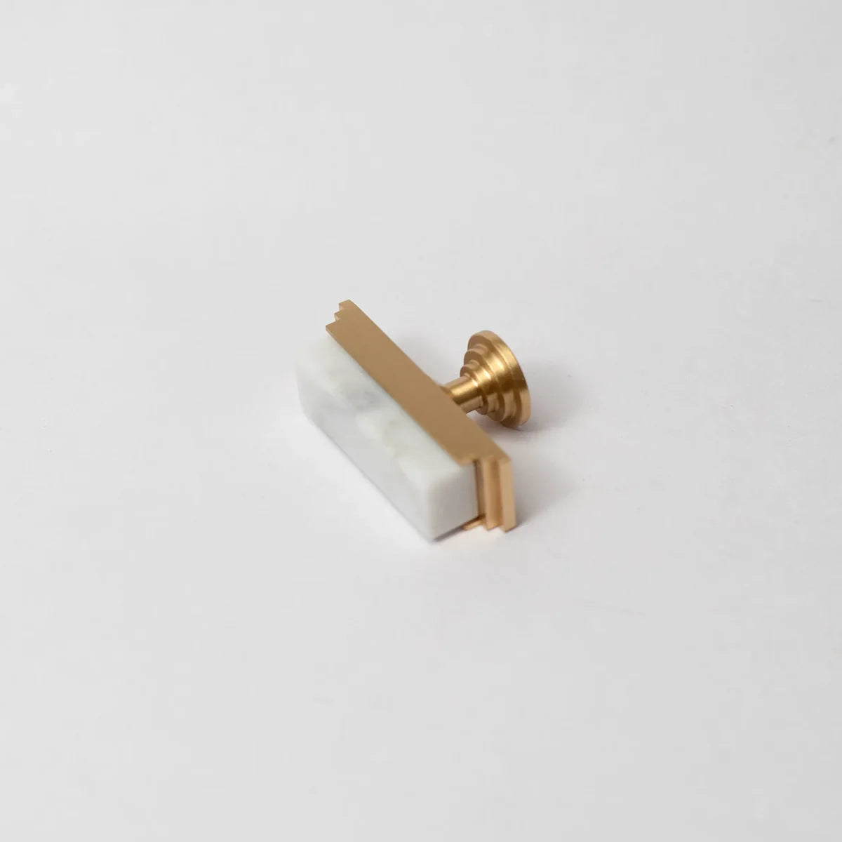 Image of Karish Modern White Marble & Brass T-Bar Handle