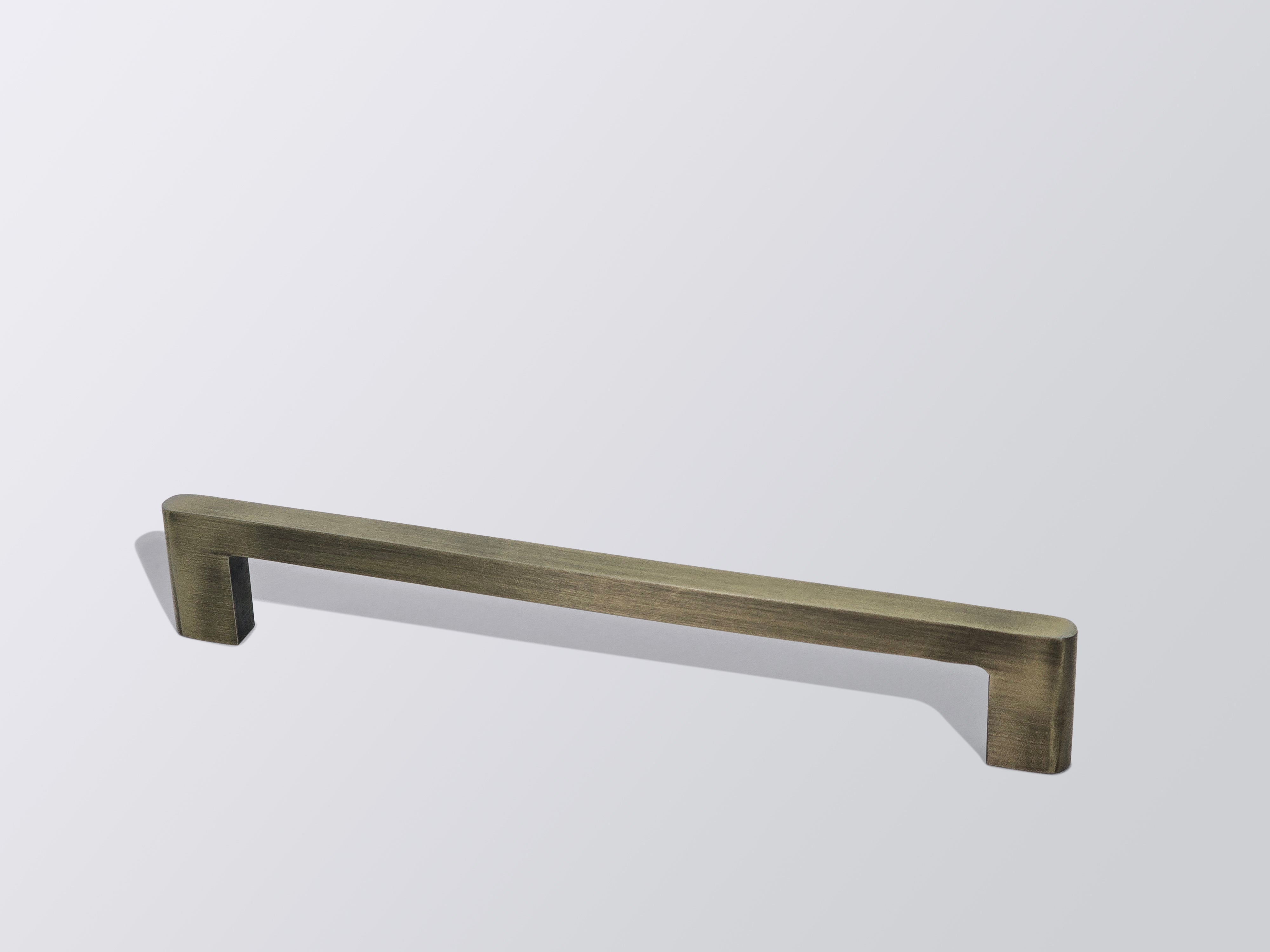 Image of ACH 1316 Atlas Handle