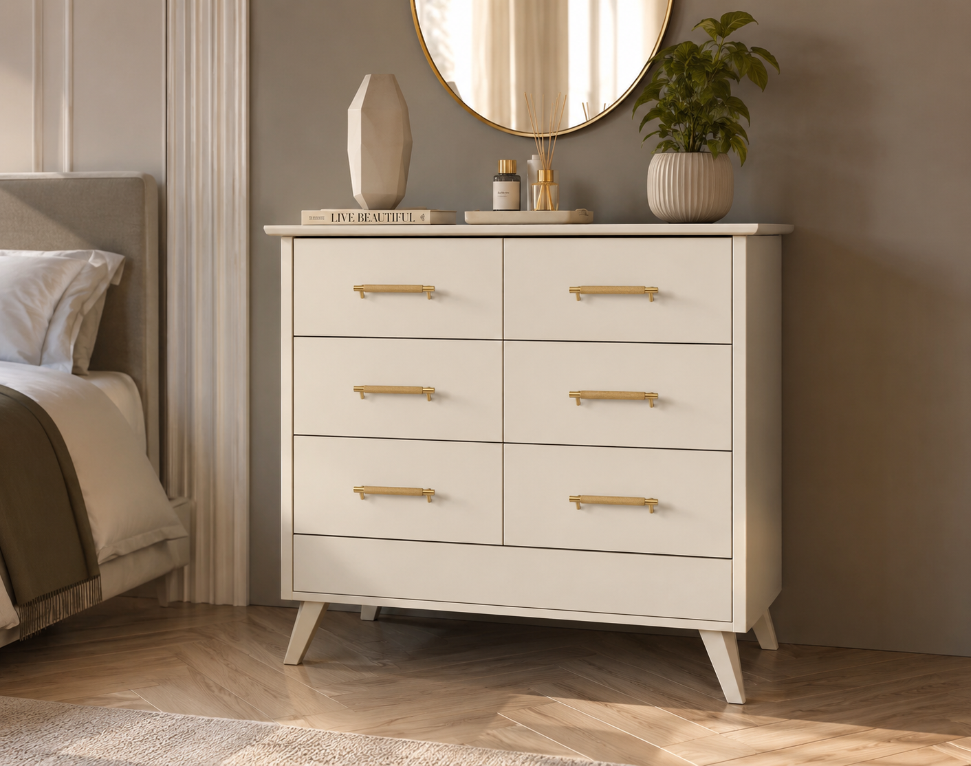 Image of Yashvite Knurled Brass Cabinet Handle Collection