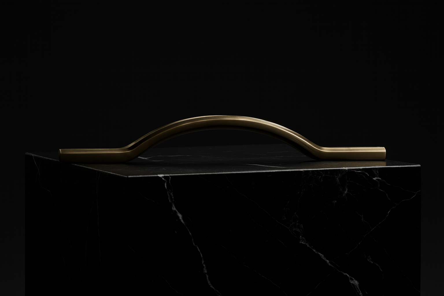 Image of ACH 1327 Lenz Wardrobe Handle