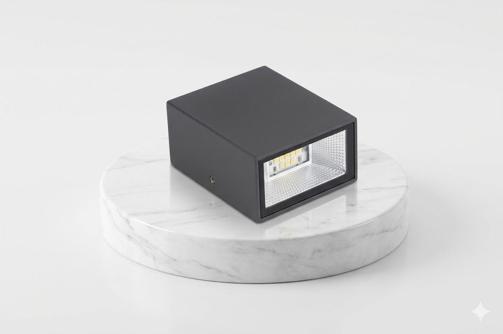 Image of Ignis LED Outdoor Light (Square)