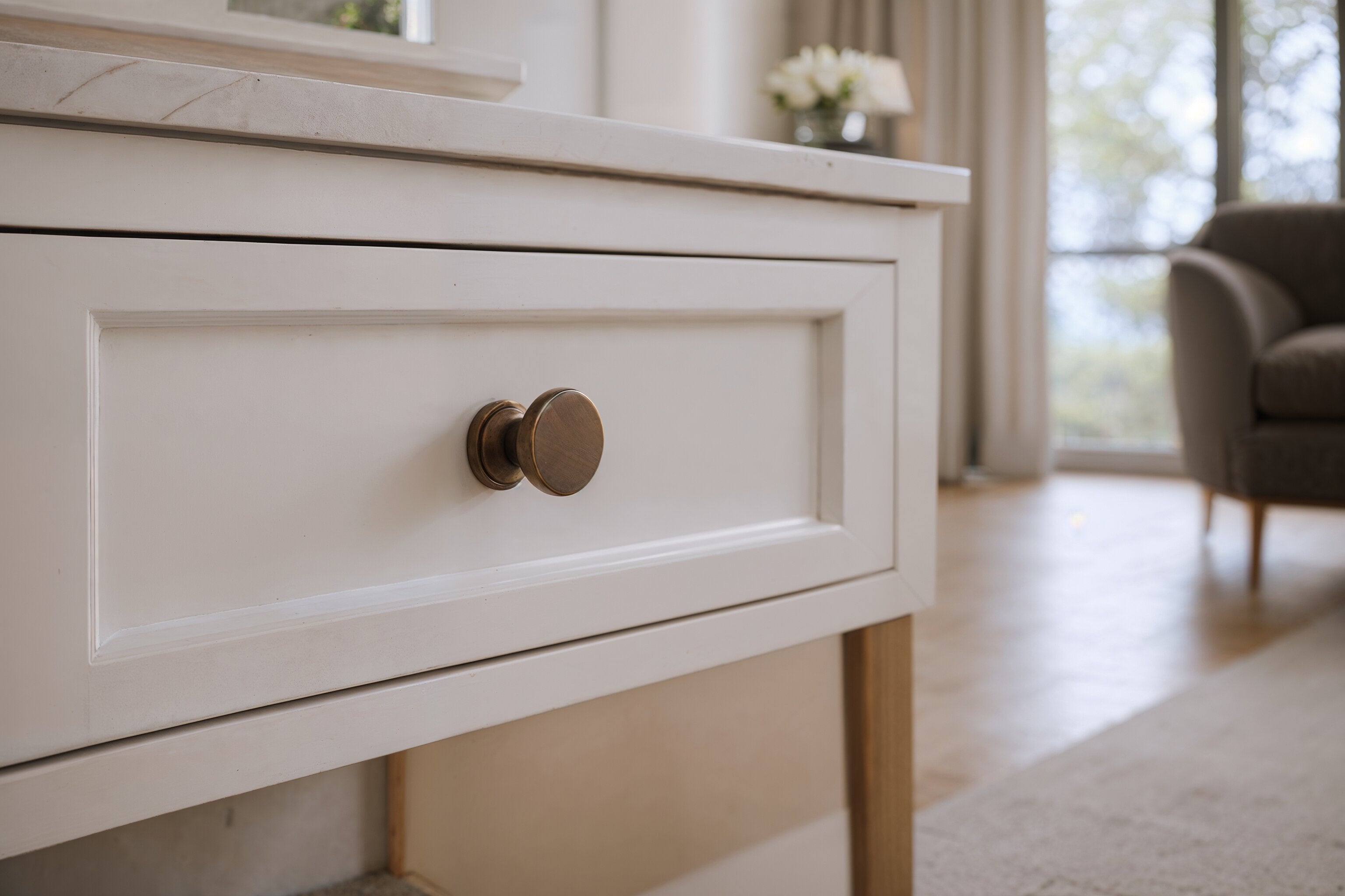 Image of AK 1017 Prada Knob