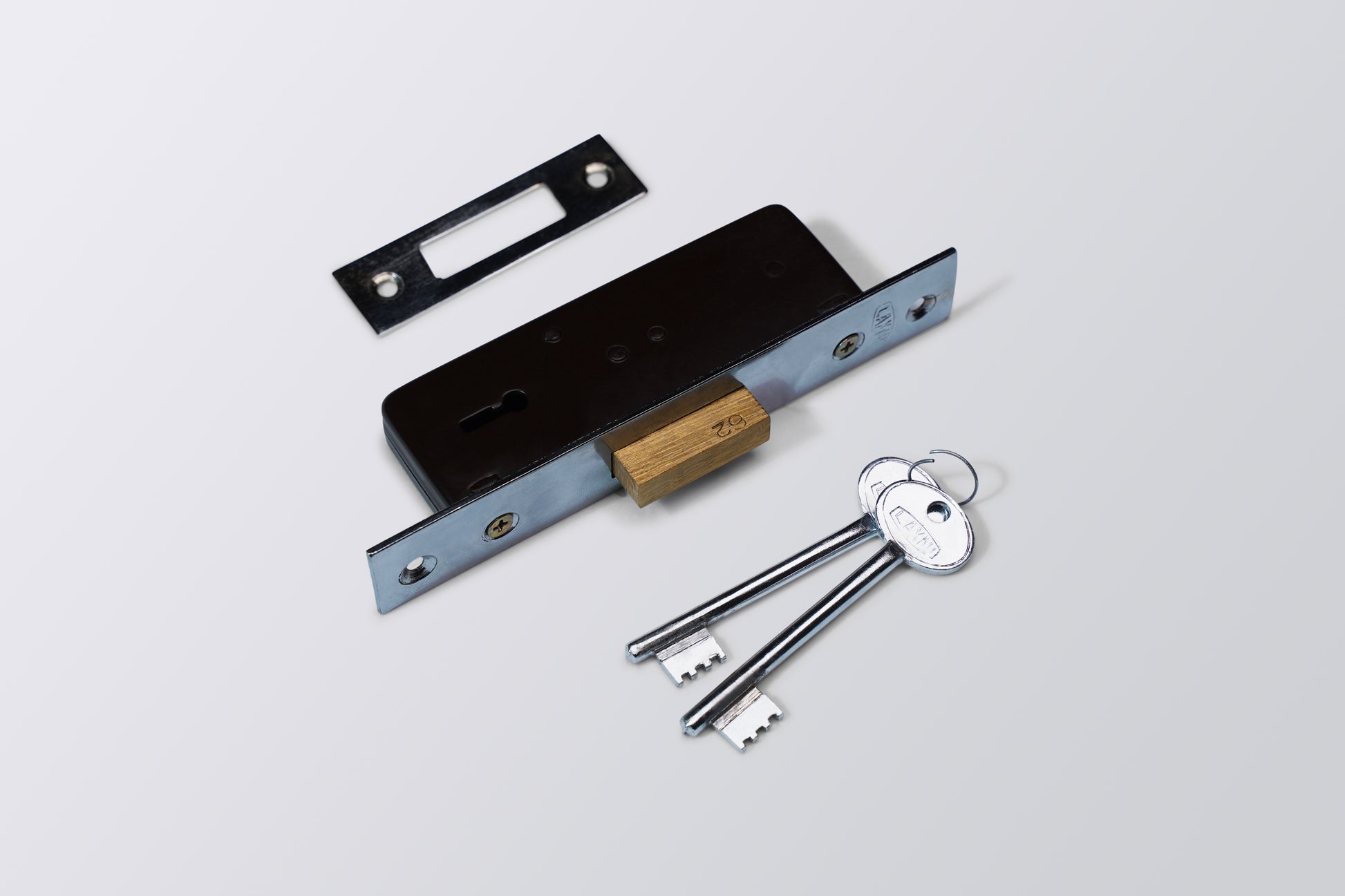 LA Aluminium  Door Lock Steel Body 6 Lever