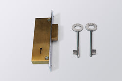 Image of LA Alu. Door Lock Brass Body 4 Lever SS Keys