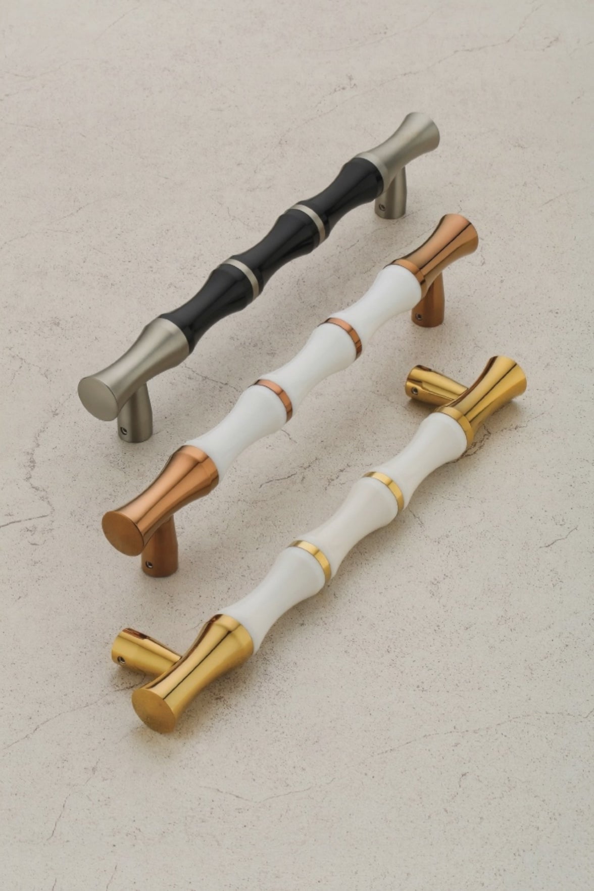 AH 4717 Door Handle Seawave