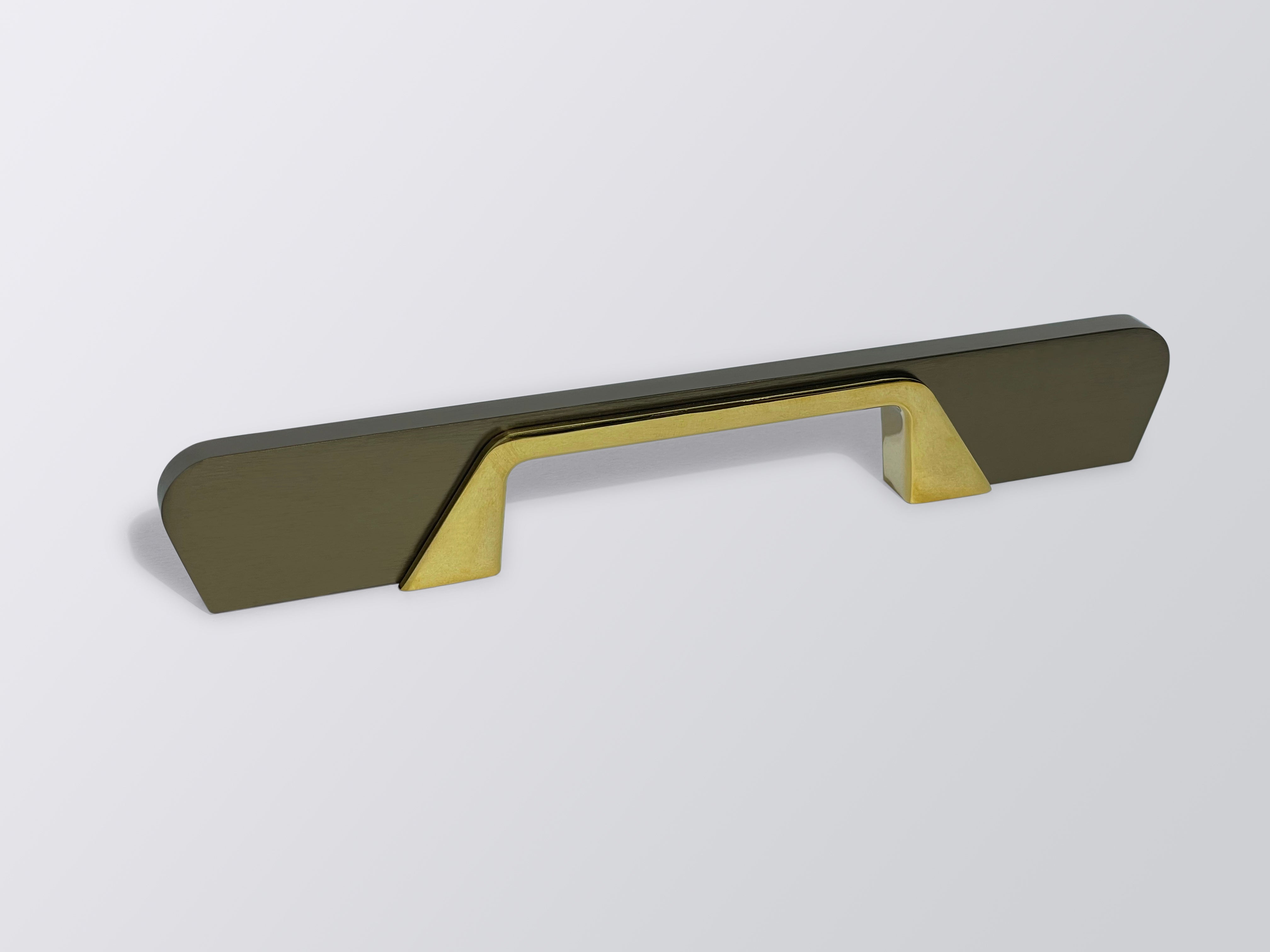 Image of AL 2303 Tri Ark Wardrobe Handle